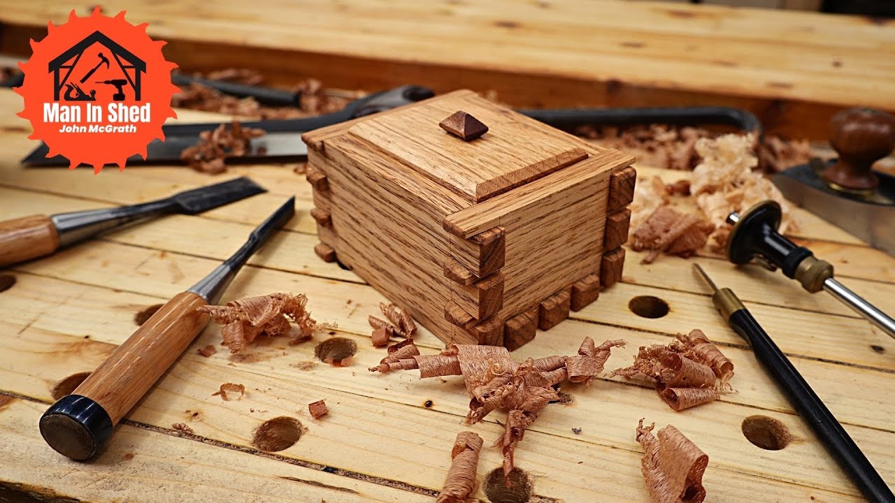 Protruding Dovetail Box. Hand Tool Woodworking Project.