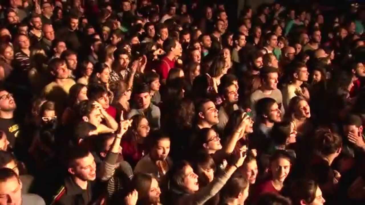 Oques Grasses - Fill de Maria ( Live from Razzmatazz BCN)