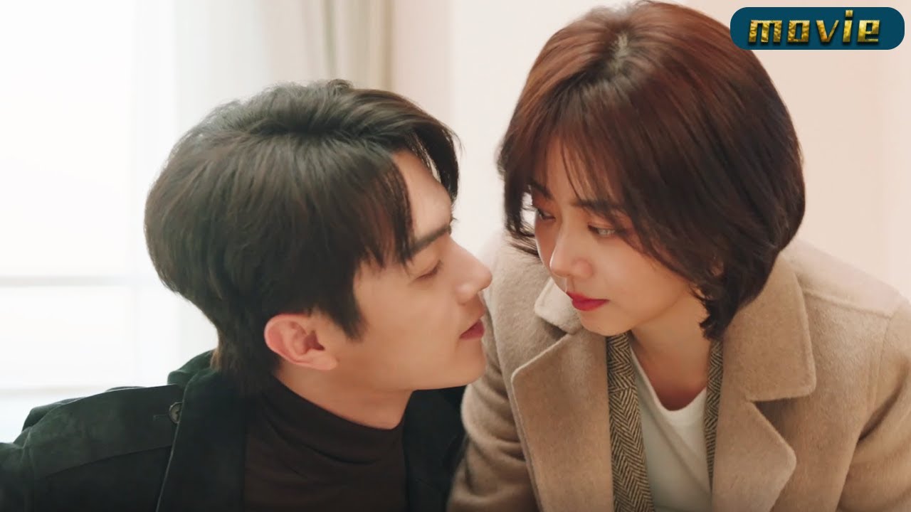 【Full Movie】❤️The ceo's waist was broken, but he couldn't help but kiss Cinderella in the ward😊