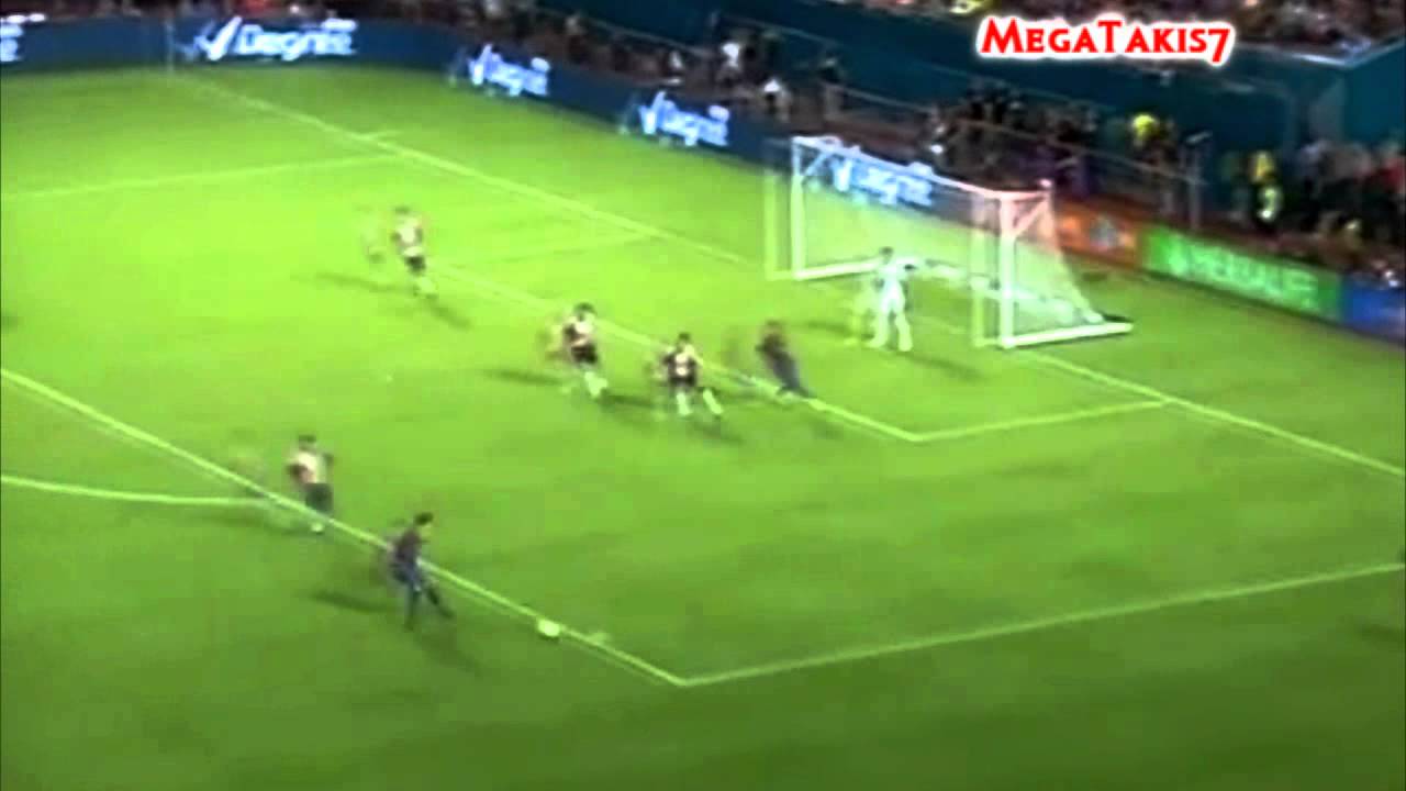 Barcelona - 42 passes 1 goal