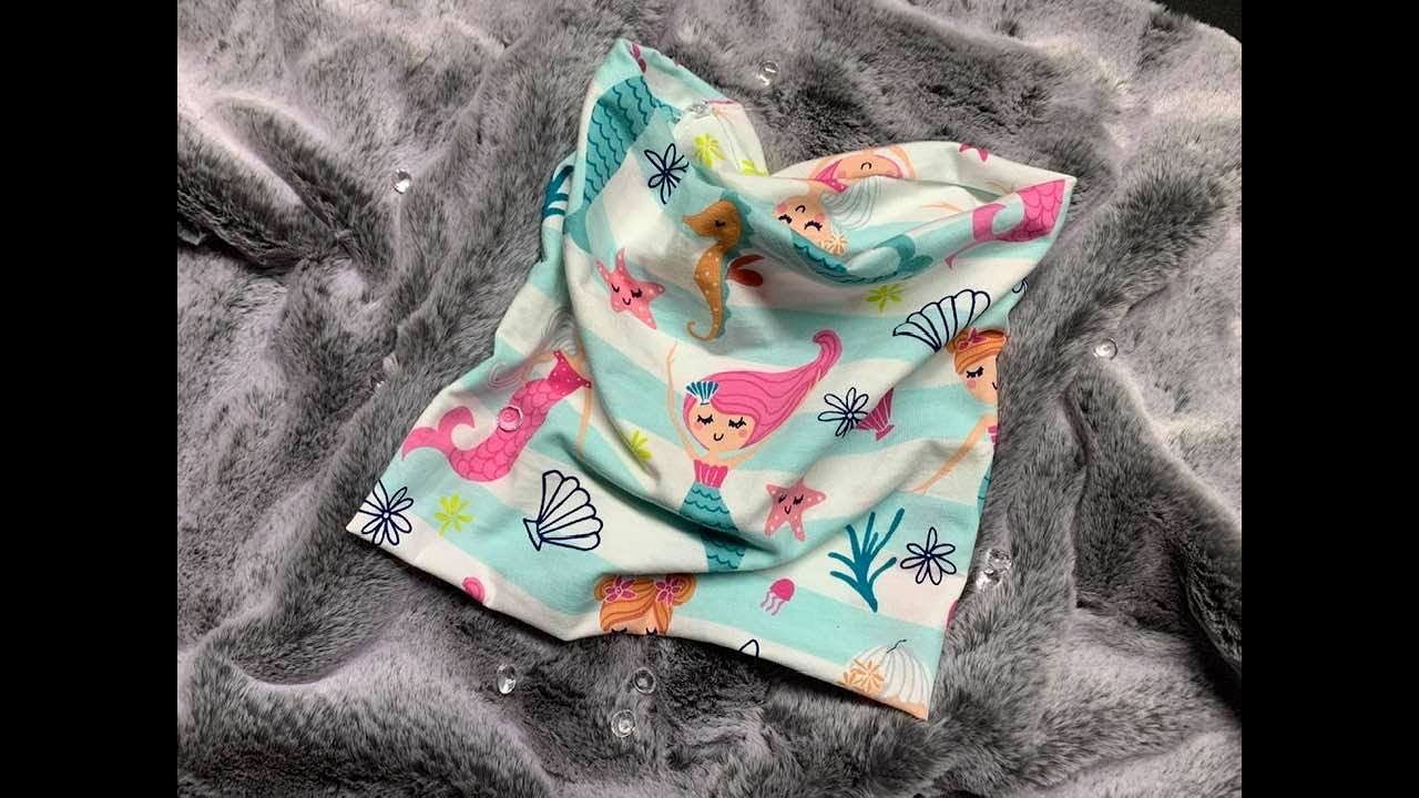 DIY Mermaid Gaiter Facemask Tutorial