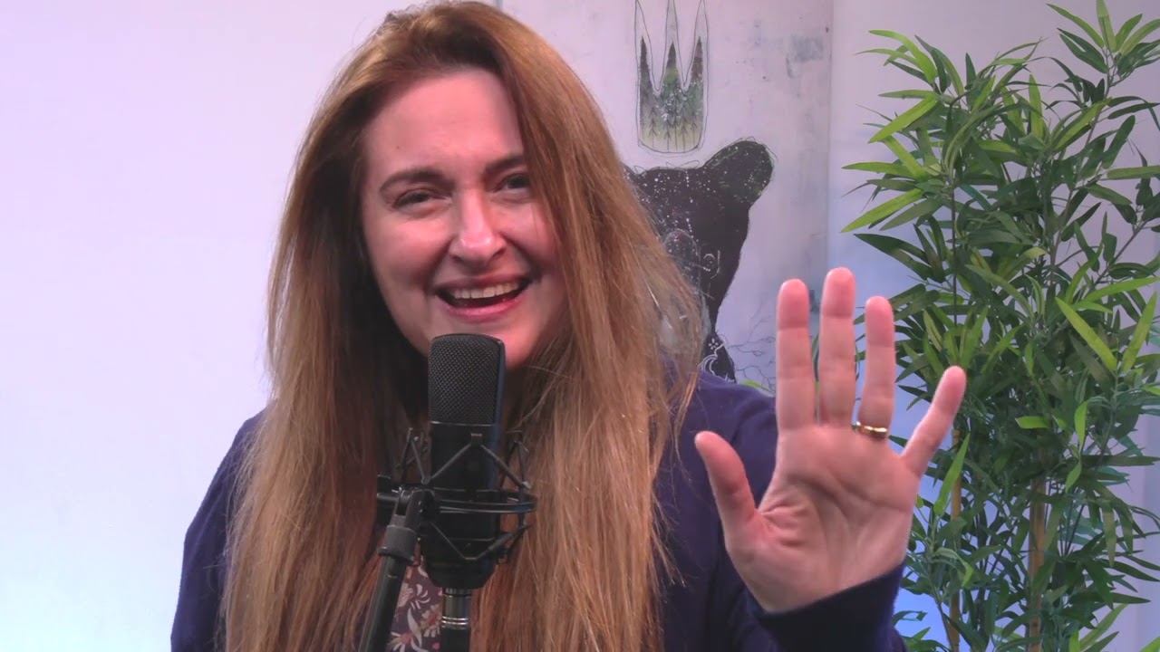 Le voile se relève - Claudia Nobre