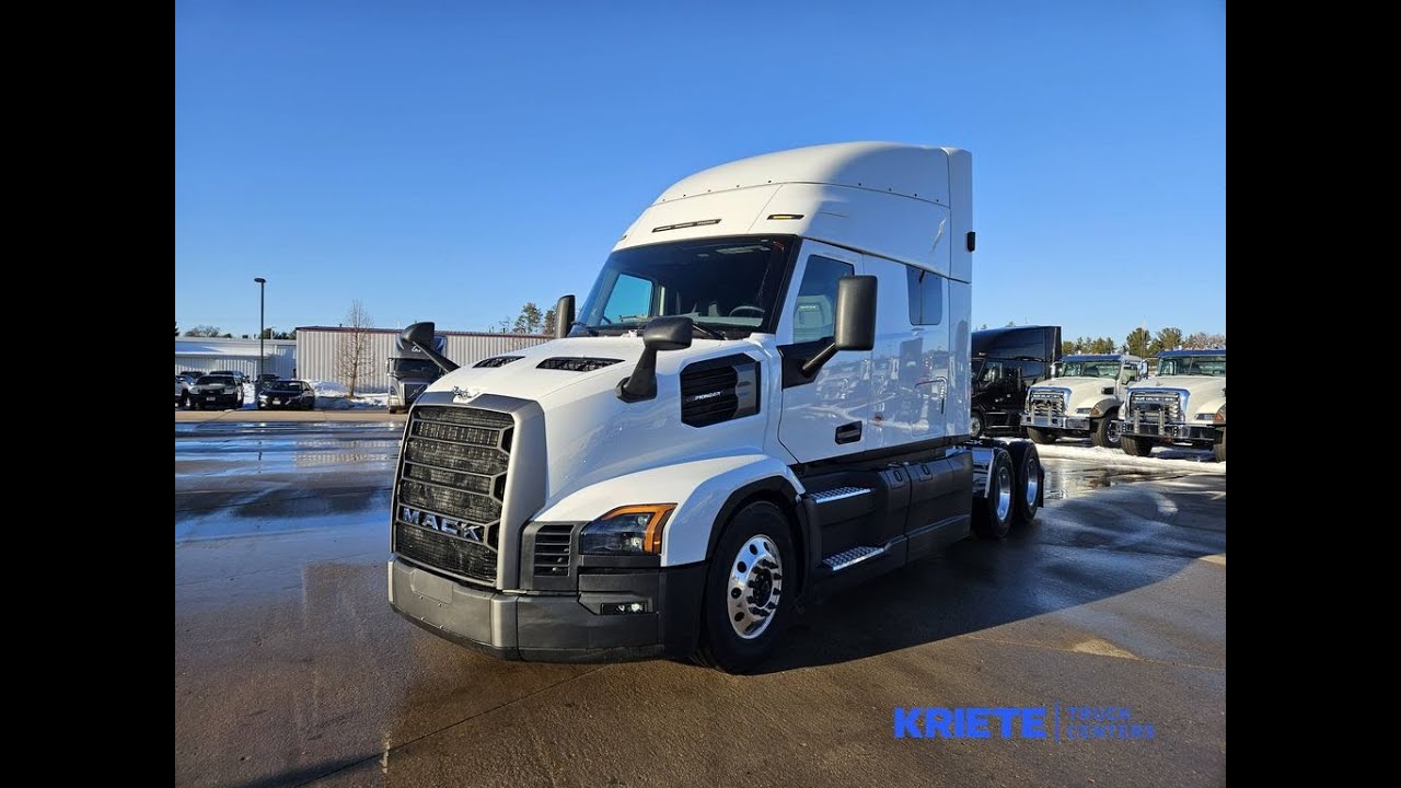 WHITE 2026 MACK PIONEER 64T 64M Stevens Point WI Kriete Truck Centers | Stock Number: PR100771