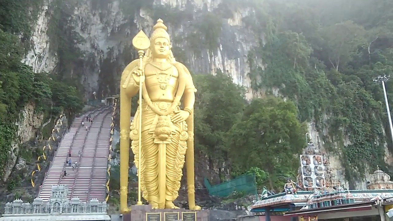 Patung DEWA HINDU Terbesar VS PATUNG DEWA PERANG TUBAN : Gak Ada Ngalahin Emasnya Patung ini !!