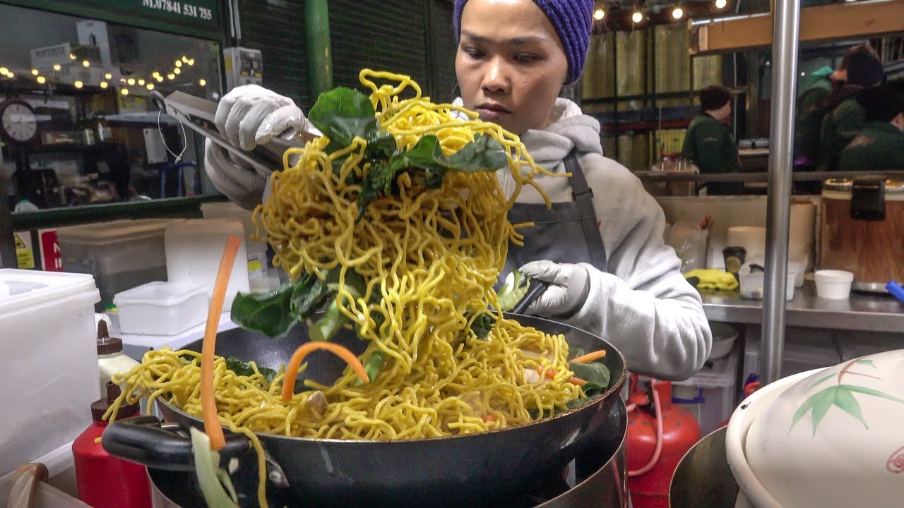 Cooking Noodles from Singapore and More Clay Cooked Street Food. London