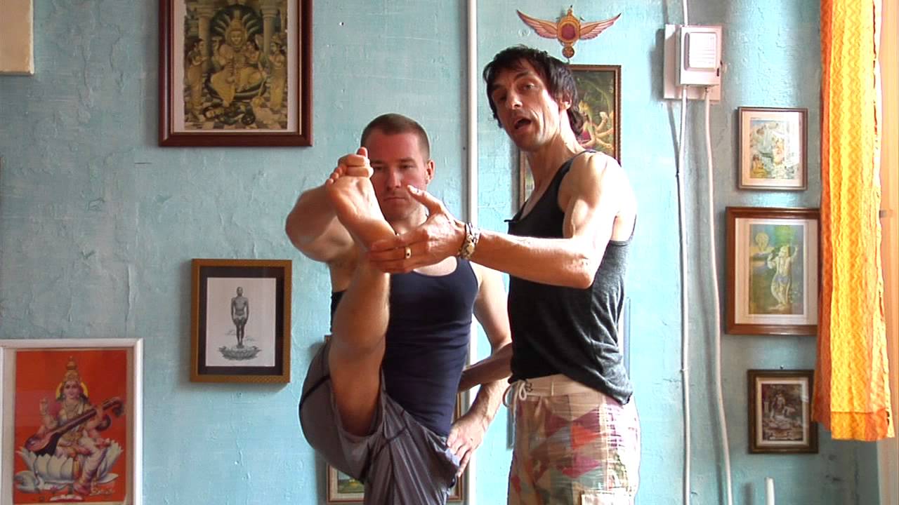 Utthita Hasta Padangusthasana Modifications || Asana Kitchen with David Garrigues || Ashtanga Yoga