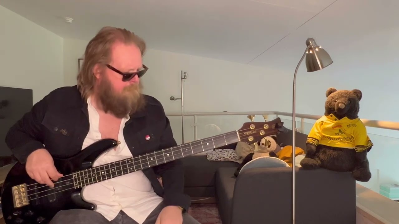 Kristoffer Helle - Whitesnake - Now You’re Gone - Bass