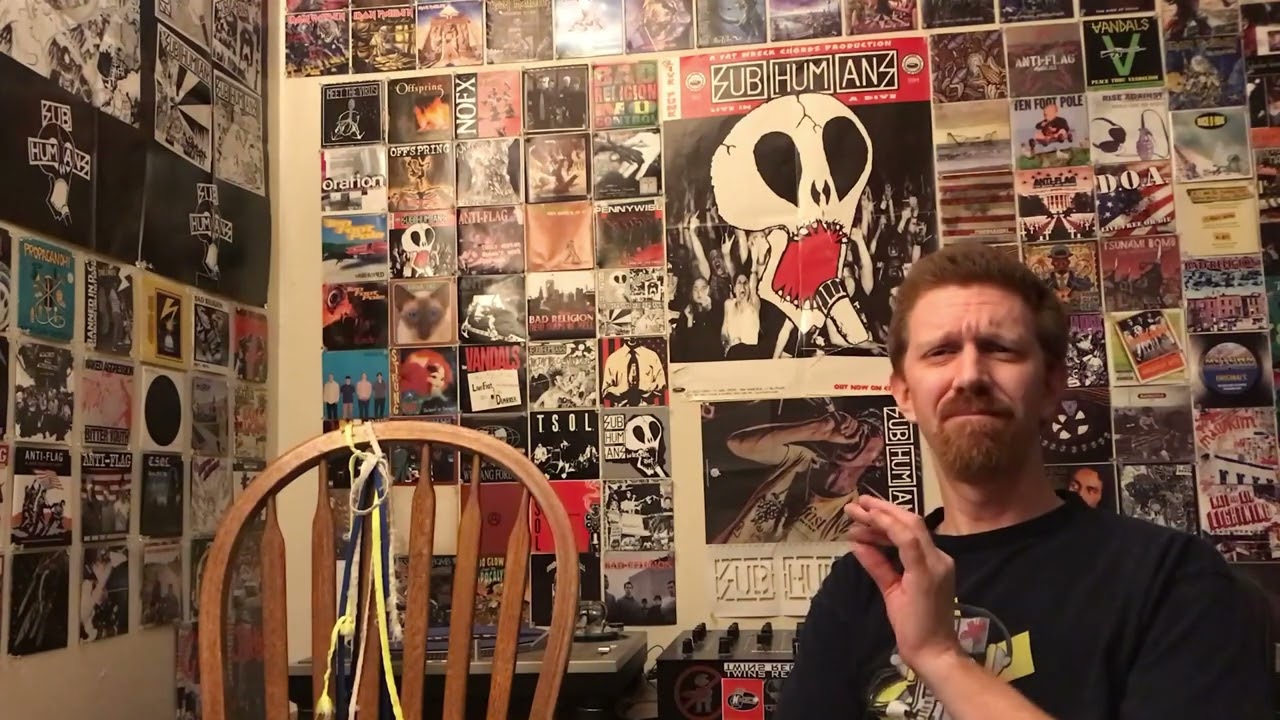 Shnootz - Reaction Video (U2 - Elvis Presley and America)