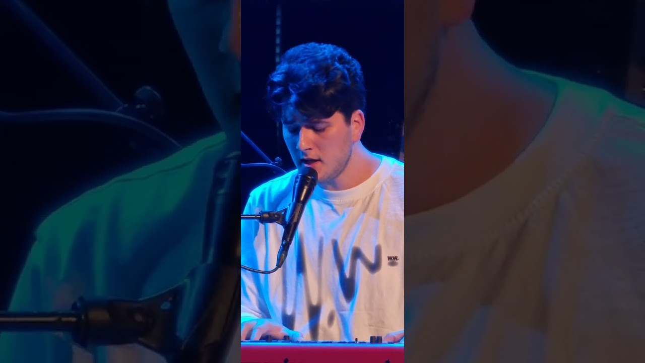Gjon's tears - Set Me Free - 02.05.2025