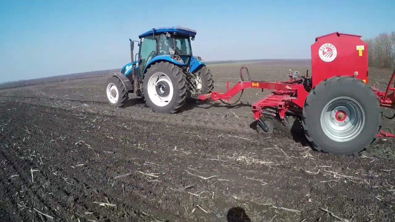Второй день посева ярового ячменя новой сеялкой Alfa 4 No-till