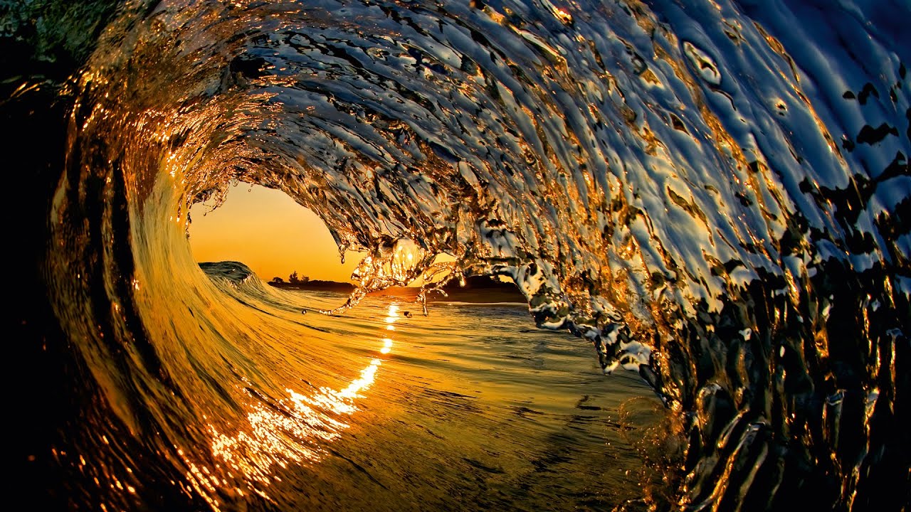 Capturing the perfect wave with photographer Clark Little | I AM DIFFERENT (UK)