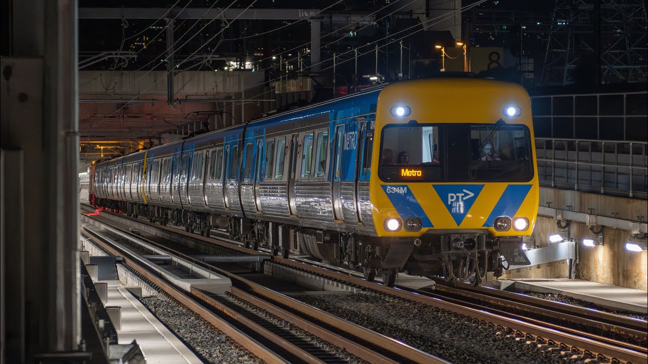 Comeng EMU & EV120 Inspection Train Leaving The Metro Tunnel