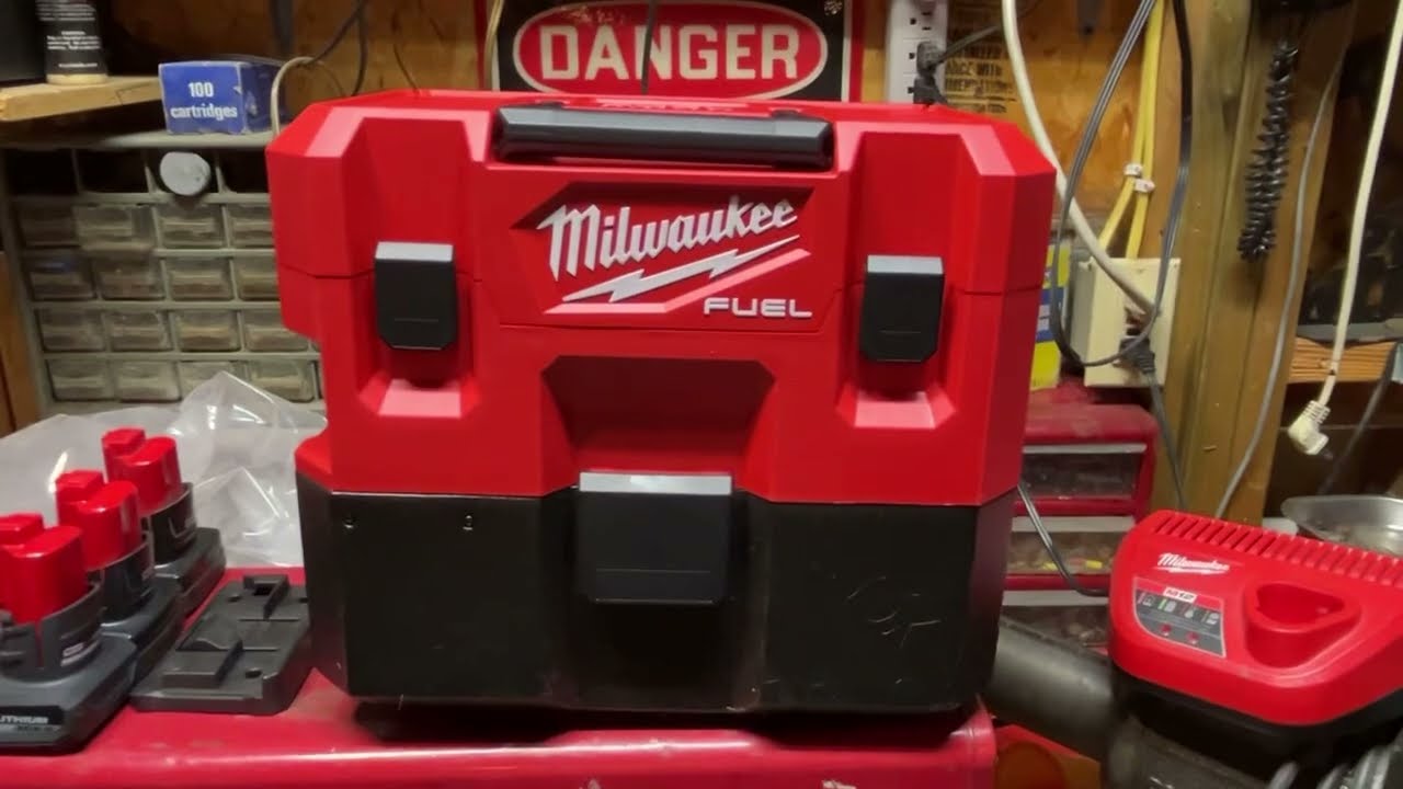 Trying out a Milwaukee M12 portable cordless shop vac in the cars and camper.