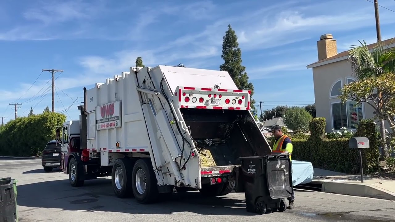 Universal Waste Systems rear loader trash truck #97 CCC part 3