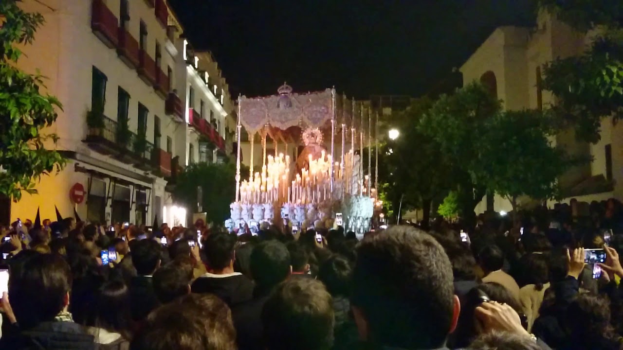 Macarena entrando en la cuesta del bacalao 2019