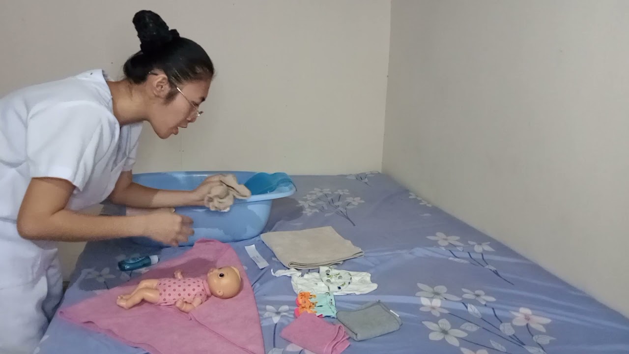 BATHING AN INFANT| RETURN DEMONSTRATION
