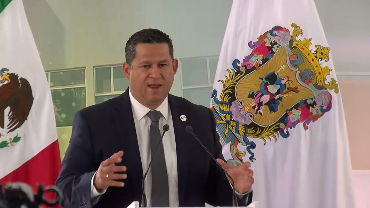 Inaugura Gobernador del Estado juzgados en León
