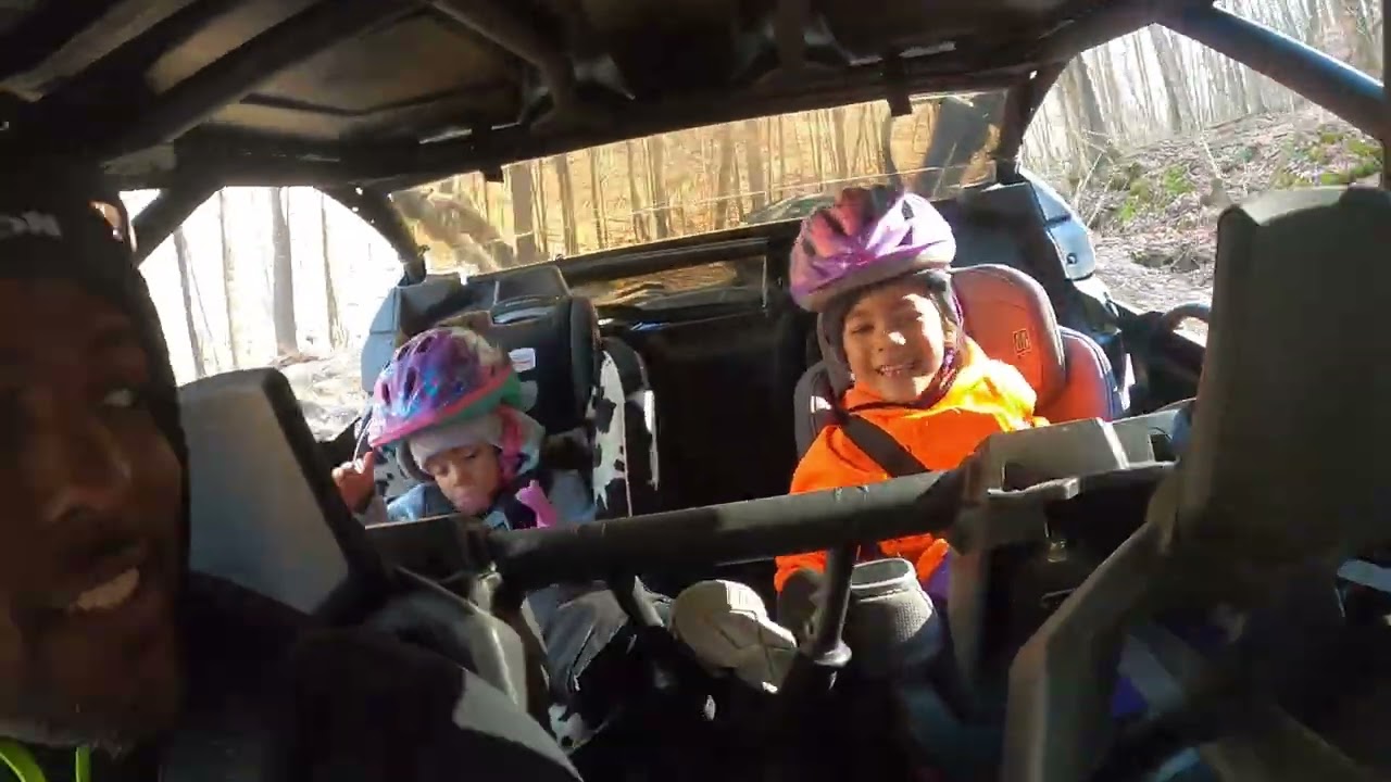 Trail 26 at Windrock Park to Parolees - Can Am Maverick X3 X RC RR