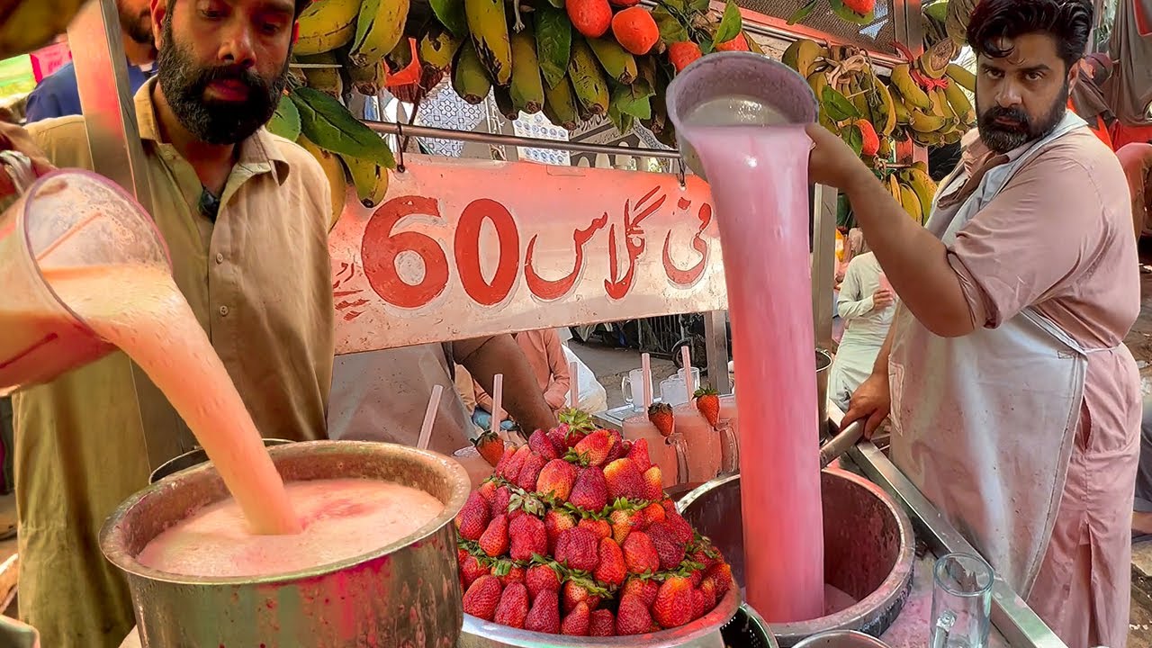 Banana Strawberry Milkshake 🍓 Refreshing Summer Street Drink. Healthy Sharbat Street Food Pakistan