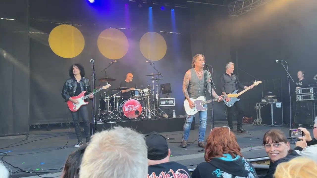 Mike Tramp, Broken Heart