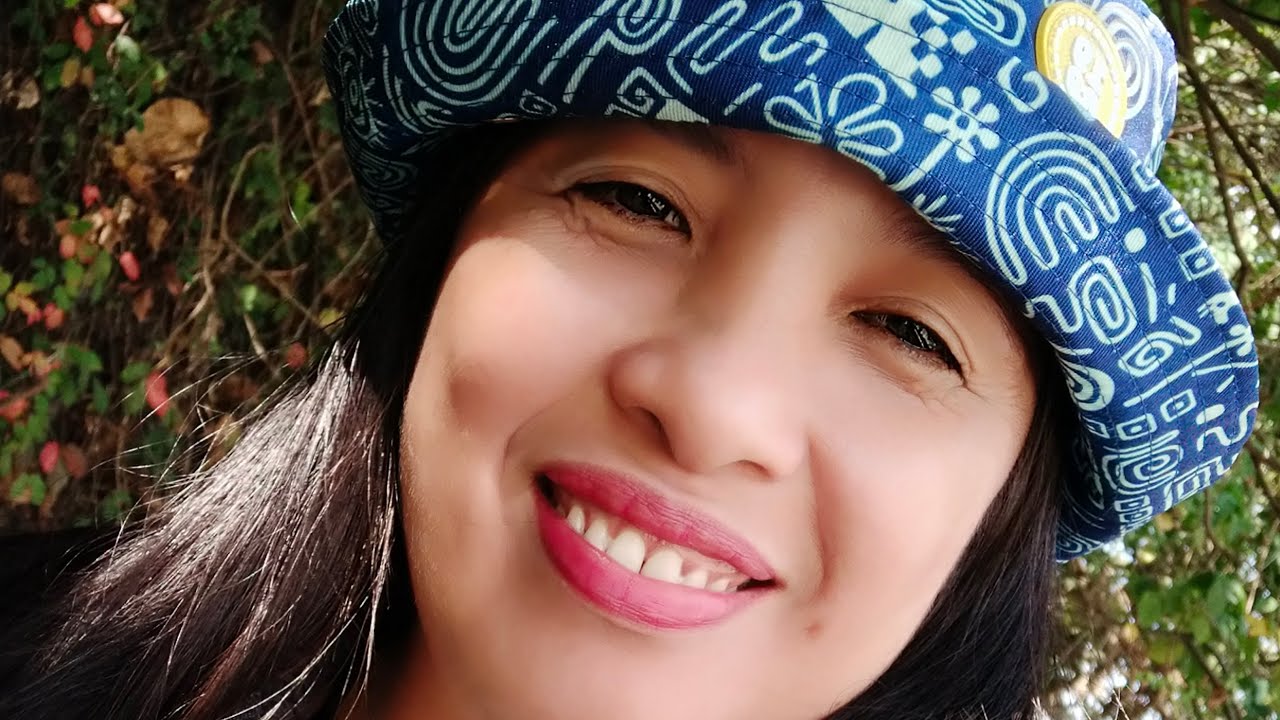 Basta  Happy Ako