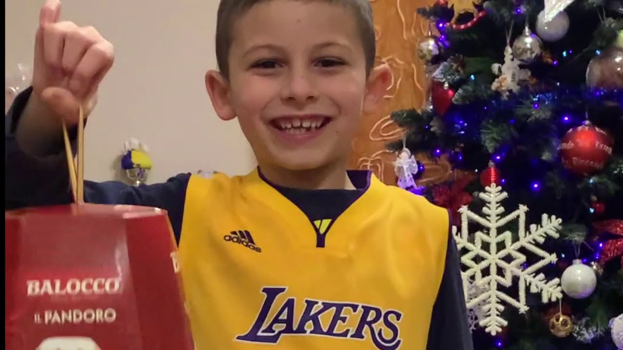 BUON NATALE DAL MINIBASKET VISCONTI