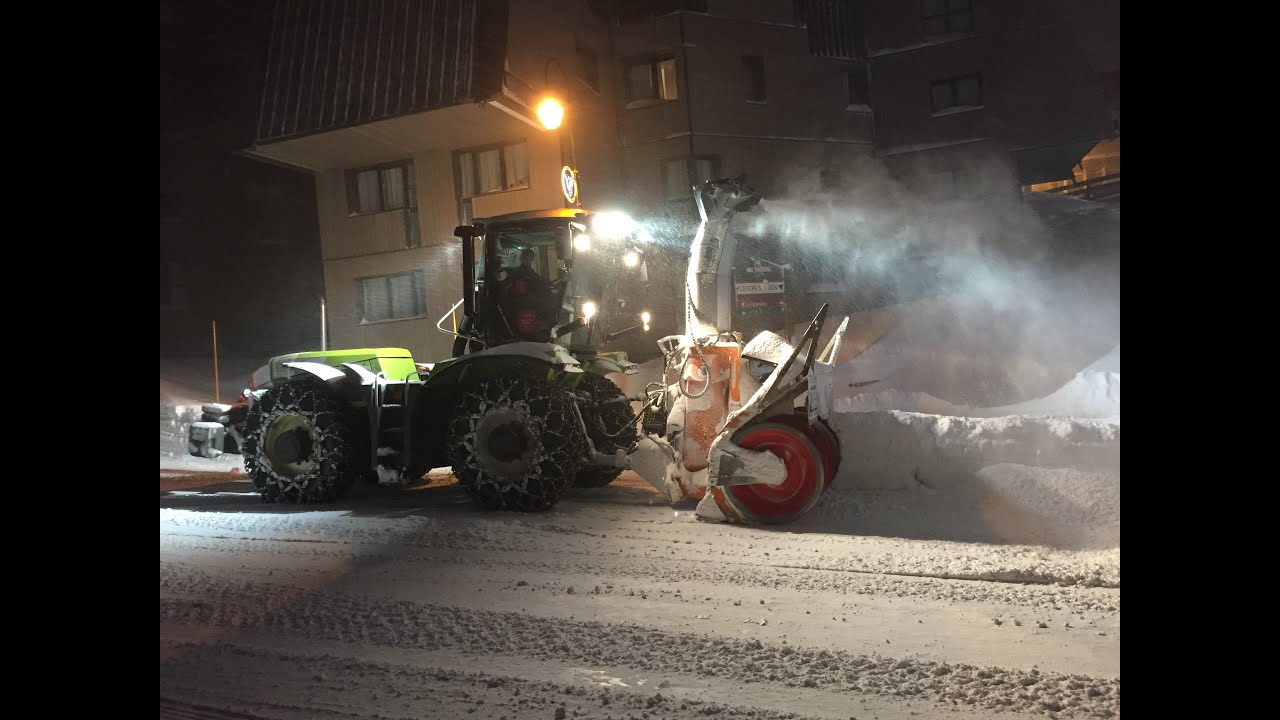 Embarquez avec les équipes de damage et de déneigement de Val-Thorens en pleine tempête de neige
