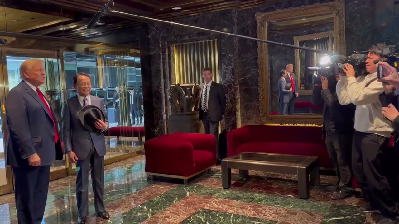 Donald Trump meets with Japan&rsquo;s former Prime Minister Taro Aso at Trump Tower