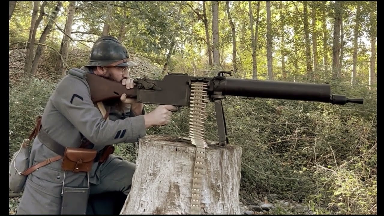 Tir &agrave; la mitrailleuse Maxim MG 08/15