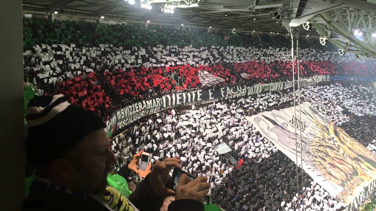 JUVENTUS BAYERN 23.02.2016 Inno, Coreografia e Inizio Partita