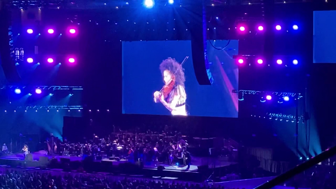 Sandy Cameron Nightmare Before Christmas in concert