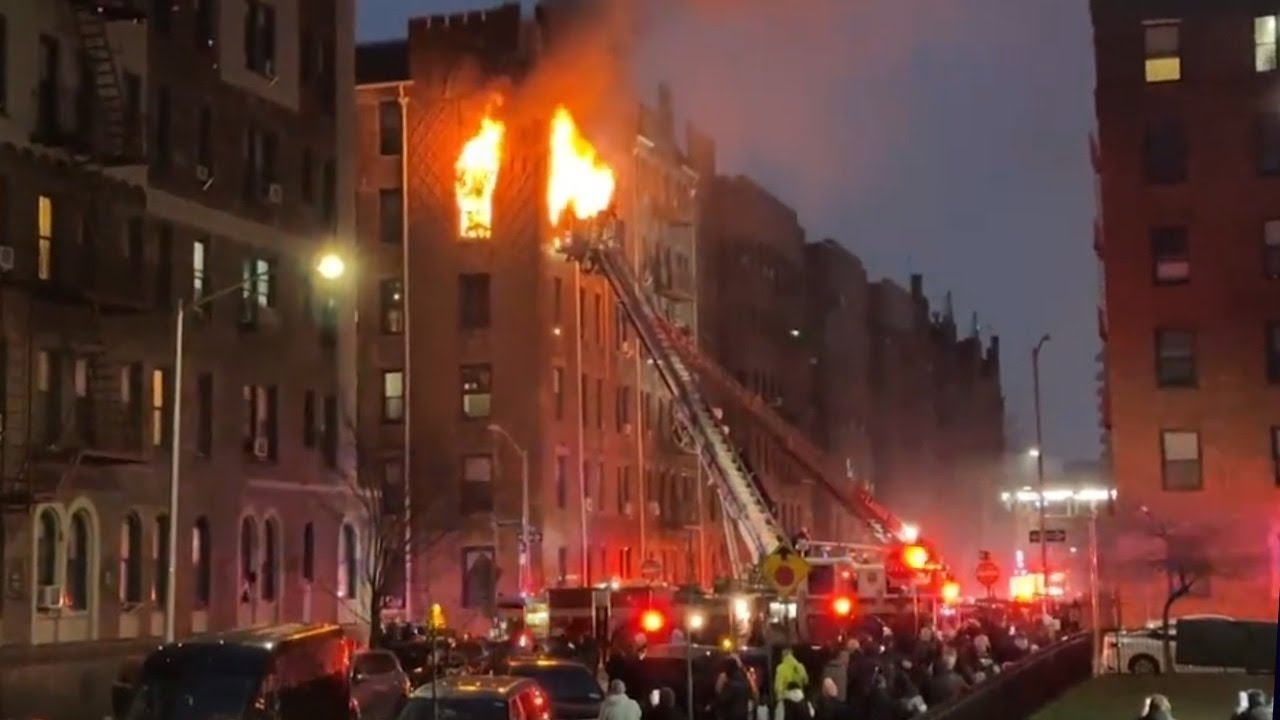 FDNY - Early Arrival + Audio - Brooklyn All Hands Box 3657 - Heavy Fire 5th Floor - 3/30/24