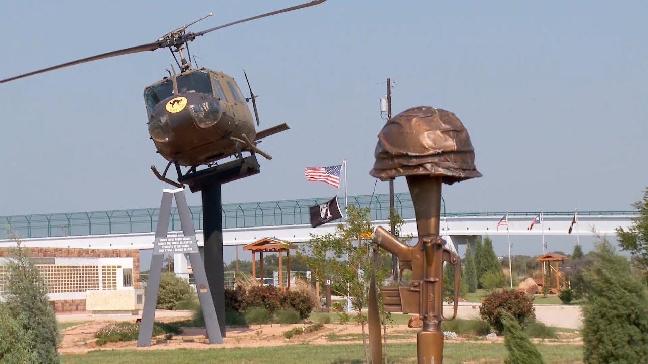 Chet Garner Visits the National Vietnam War Museum!