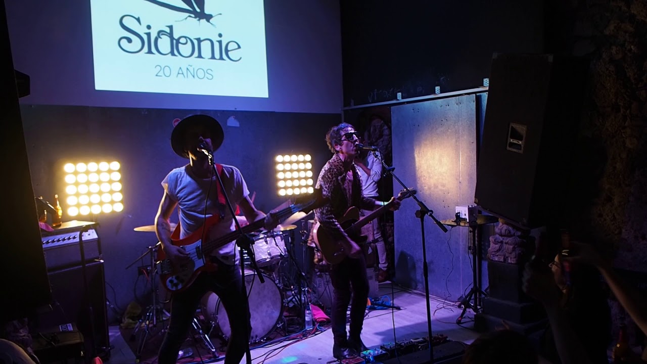 Final concierto Sidonie 20 años en El Cau, Tarragona.