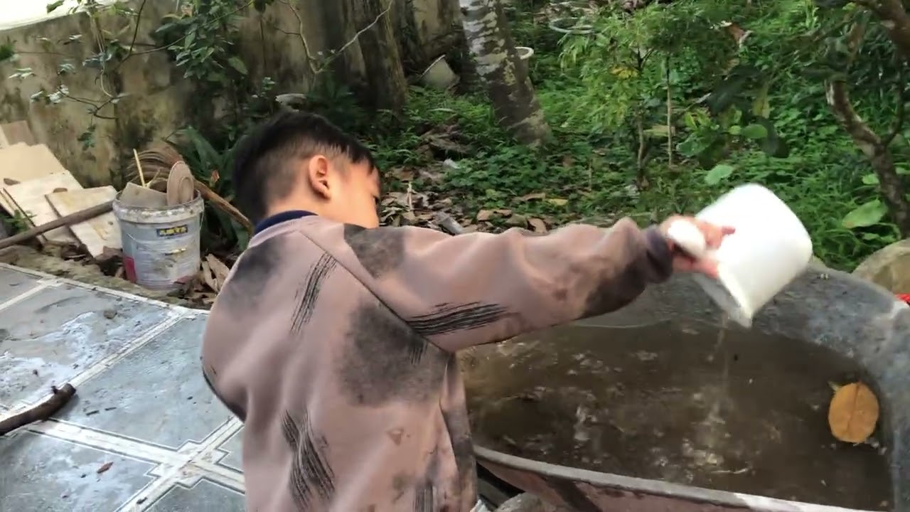 Xúc cát thiệt trong vườn 