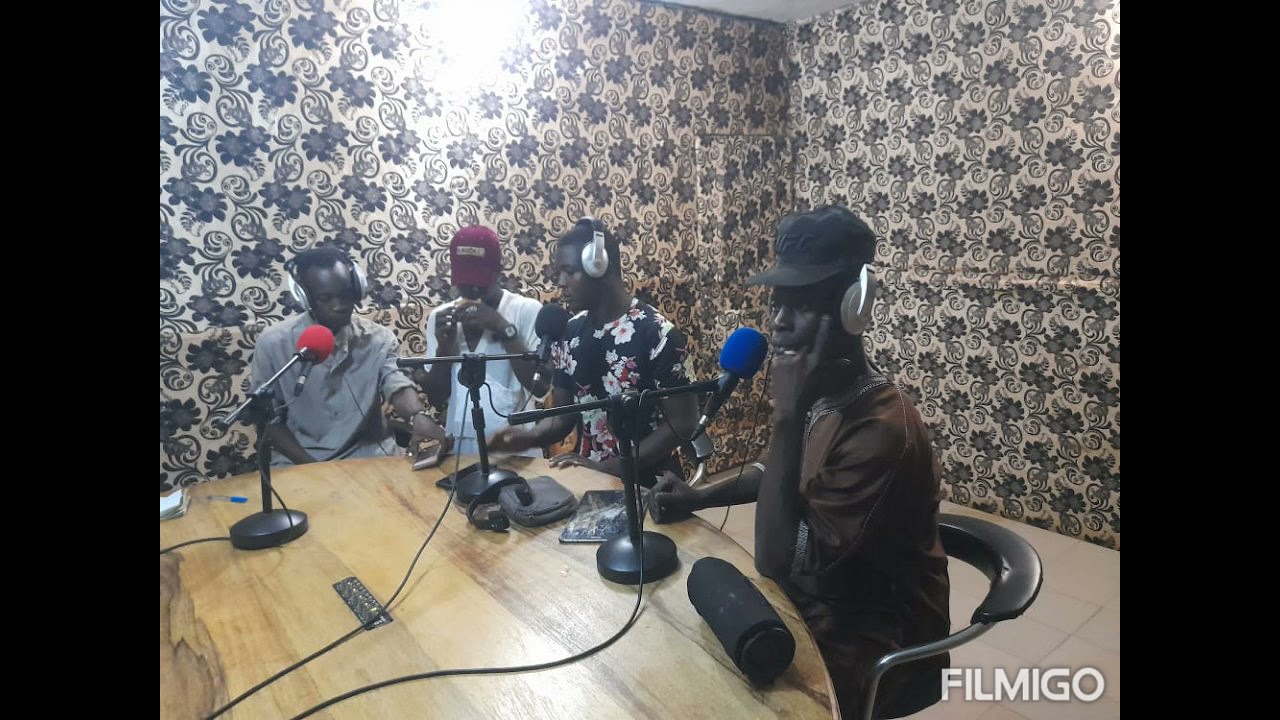 jule à envité nigge sia Afrique ✍️ sur radio écouter 🙏🤝 respect Sia