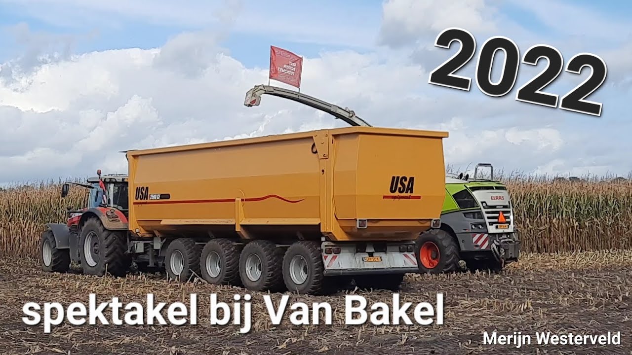 spektakel bij Van Bakel 2022 - maïs haksellen - maize harvest