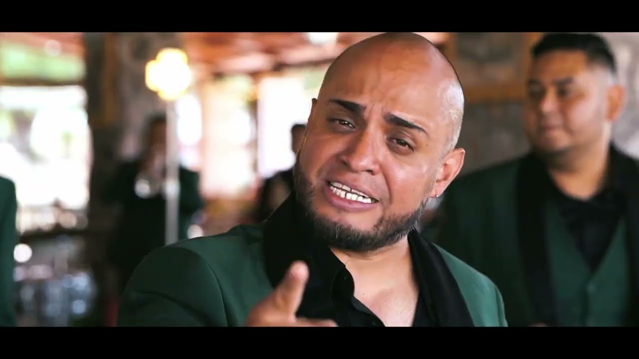 Es Demasiado Tarde  - Banda Los Escamilla (Video Oficial)