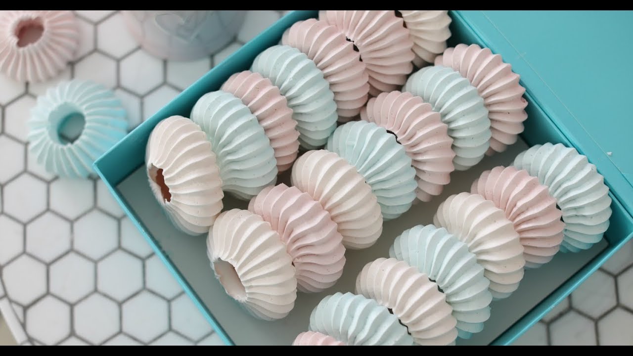 MERINGUES COOKIES, SULTANE NOZZLE