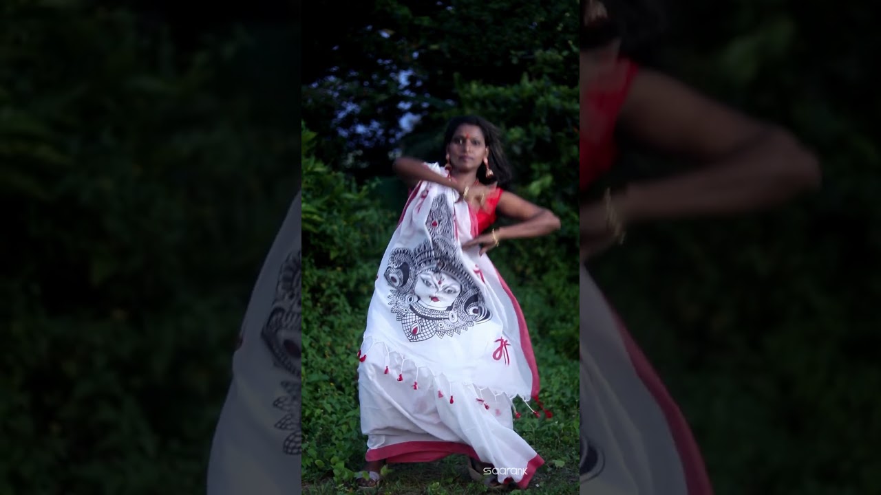 Aigiri Nandini song Shorts | Saarank #Handpainted #Durgapuja  #navaratri special Saree #Navratri