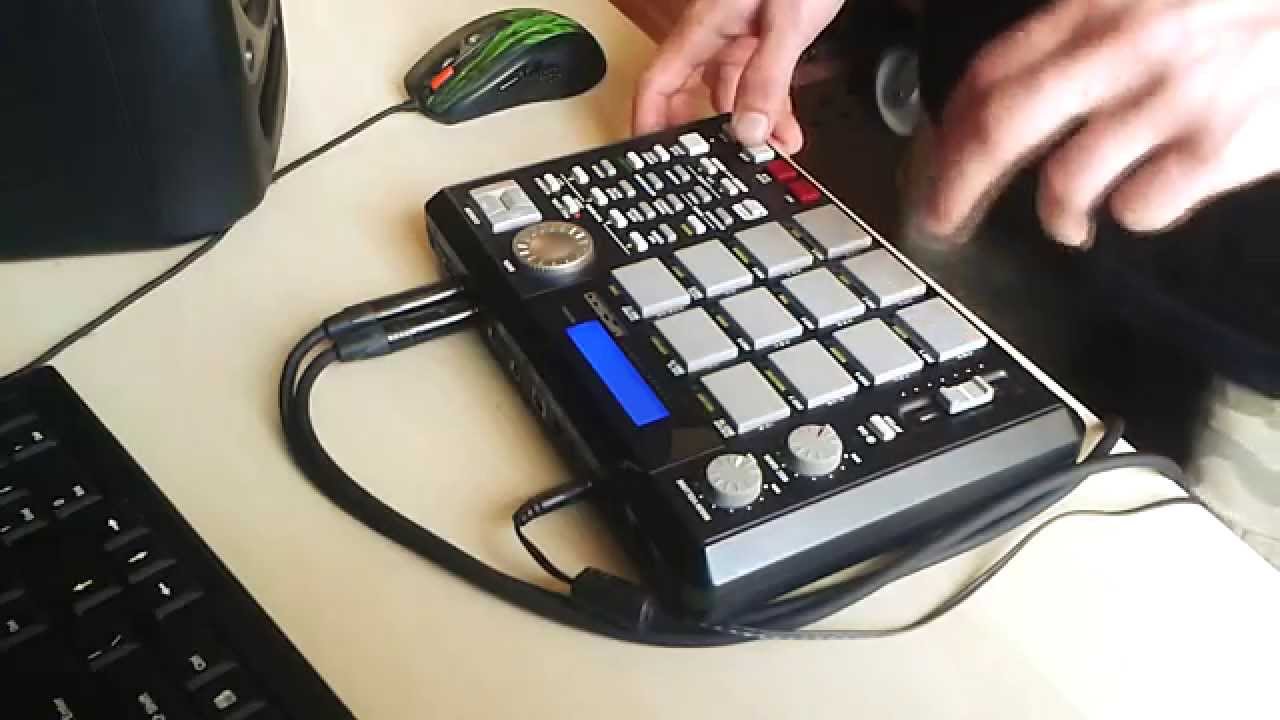 Morawa - Beatmaking on AKAI MPC 500 #2