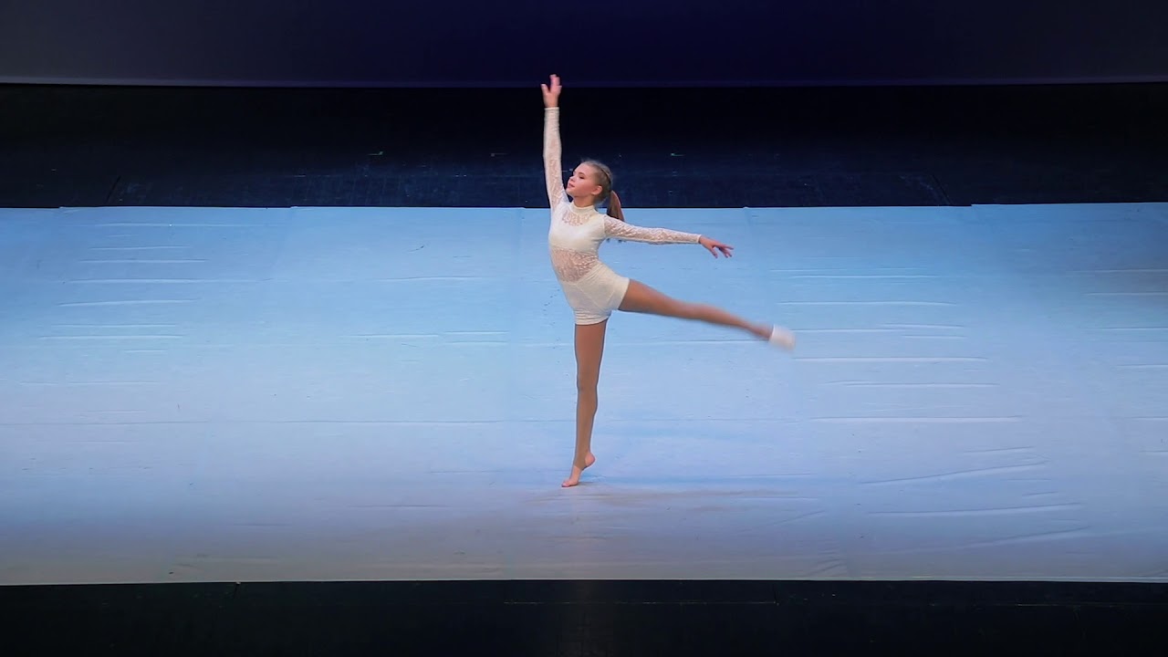 Shaté Tantsukool -  Mina / Jazz-tants  6-9. klass / Koolitants 2019 Tartu eelvoor