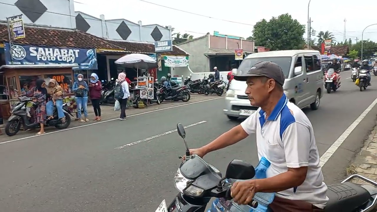 Memburu takjil..dengan uang secukupnya jalan Nanggulan #Kulon Progo sore ini