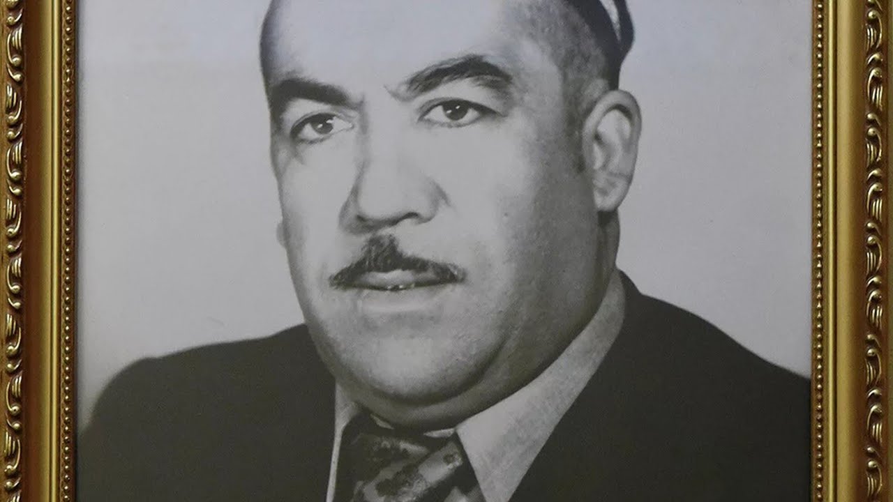 Зафар Нозим    Дар майдахаким
