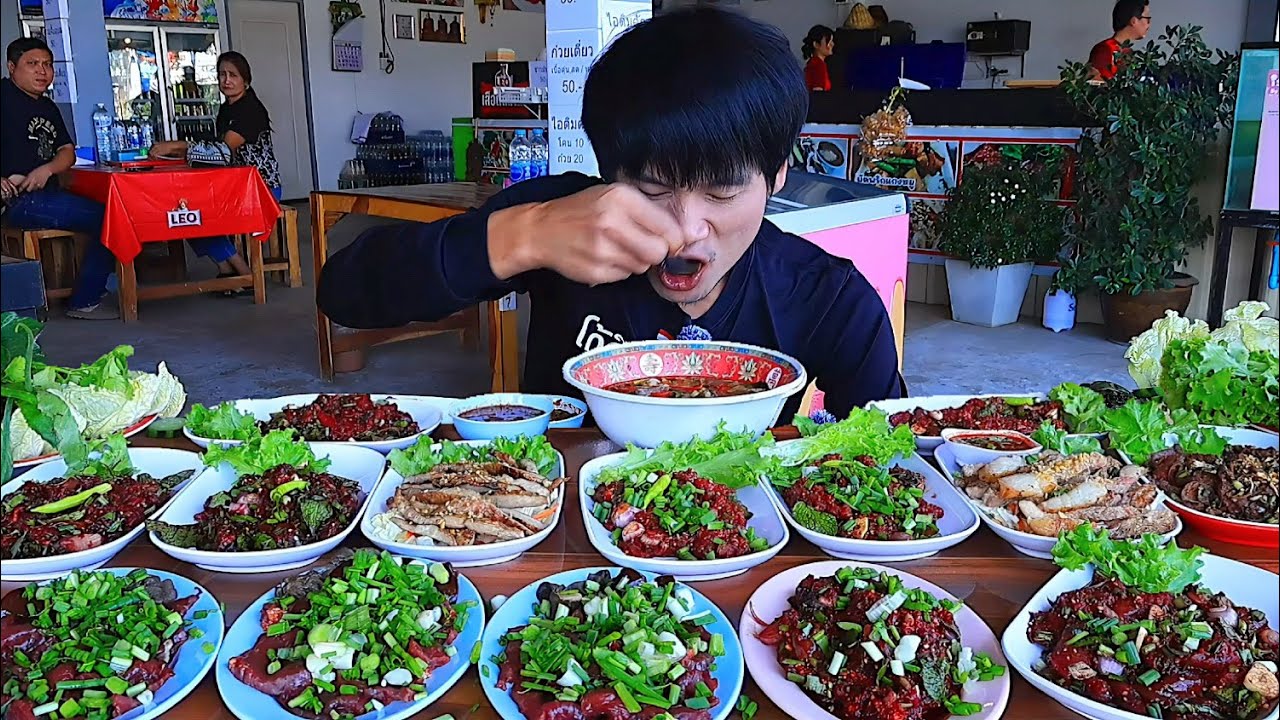 ก้อยขมต้มแซ่บลาบยโสแซ่บคักขนาดครับพี่น้อง ASMR MUKBANG EATING SHOW#โก้อีสานพาแดก 