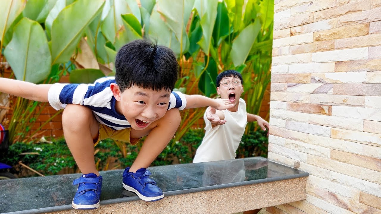 예준이의 파쿠르 배우기 놀이터 가족 일상 Learn Parkour for Kids Playground