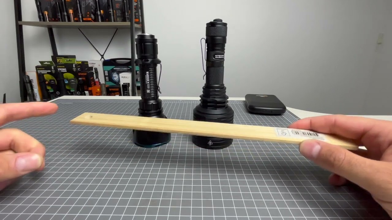 Nitecore P30i vs Olight Warrior X Turbo - Battle of handheld throwers 
