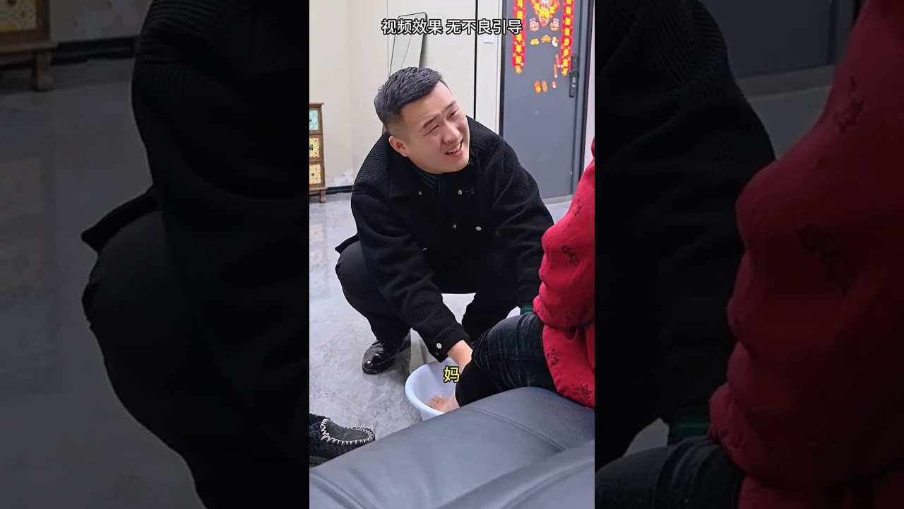 Emotional Reunion: A Mother's Unexpected Visit