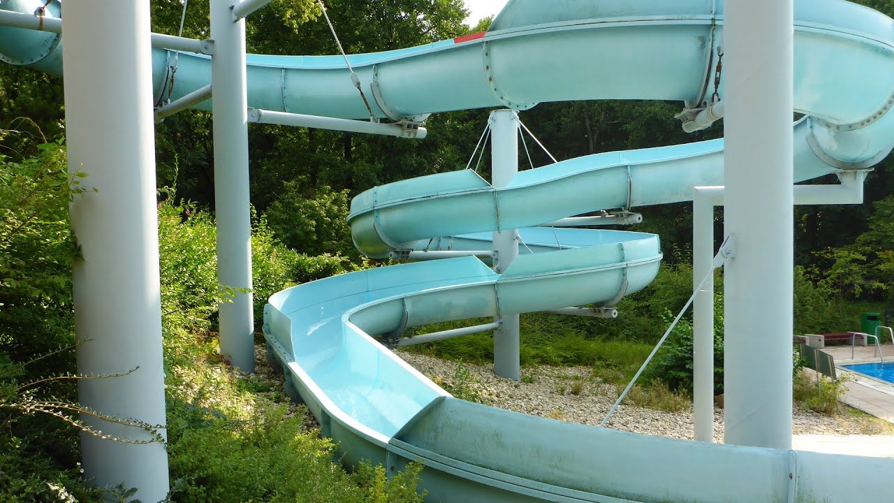 offene Riesenrutsche :: Freibad-Rutsche | Freizeit- und Erlebnisbad Mannichswalde Crimmitschau