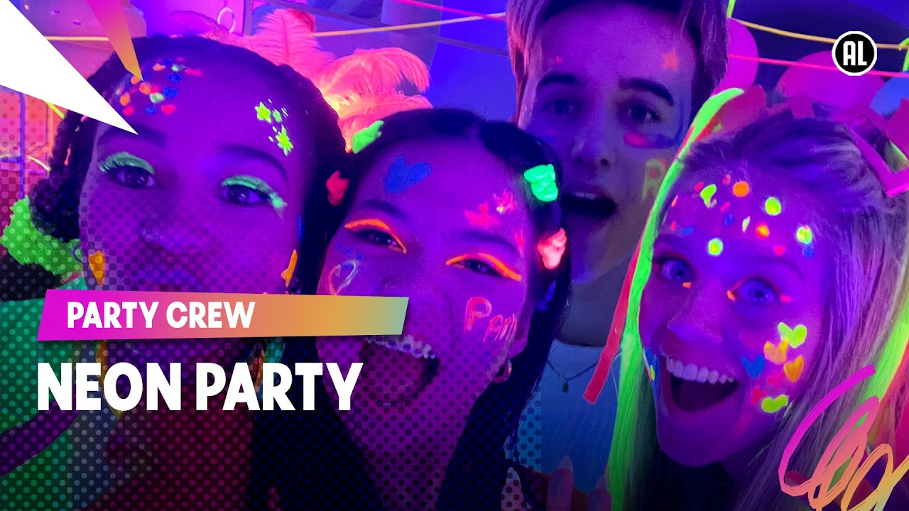 ⚡️ 💚NEON PARTY MET GLOW COCKTAILS, LAVALAMP EN GLOW BOWLEN | Party Crew AFL#14